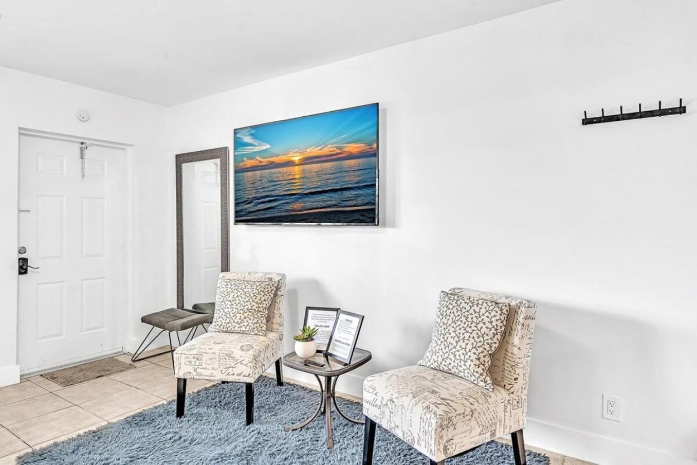 Large Studio Suite Close To Beach And Casino Db3 Dania Beach Exterior photo